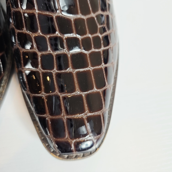 Aqua Dark Brown Patent Leather Crocodile Embossed Ankle Bootie Women's Size 8M - Picture 11 of 14